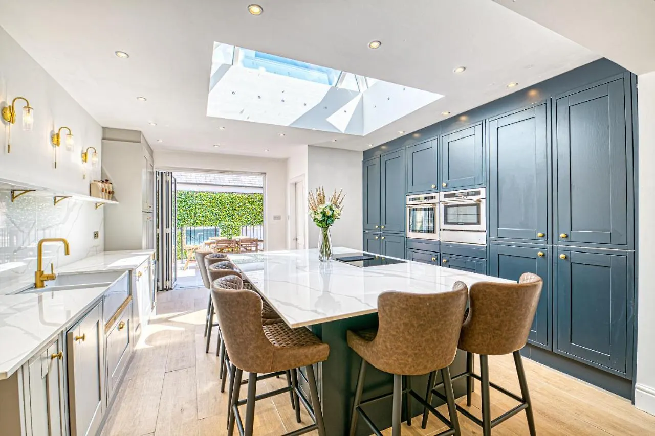Luxury Georgian Townhouse With Cinema And Parking Villa Chester United Kingdom